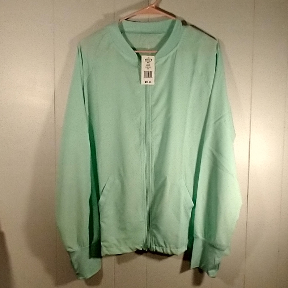 NWT Women's Adrienne Vittadini Athletic Jacket